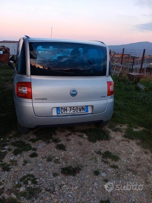 Usata Fiat Multipla 120 CV (88 kW) 2007 Monovolume