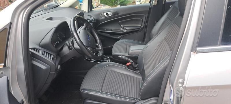 Usata Ford Ecosport Sport 100 CV (73 kW) 2019 Grigio SUV