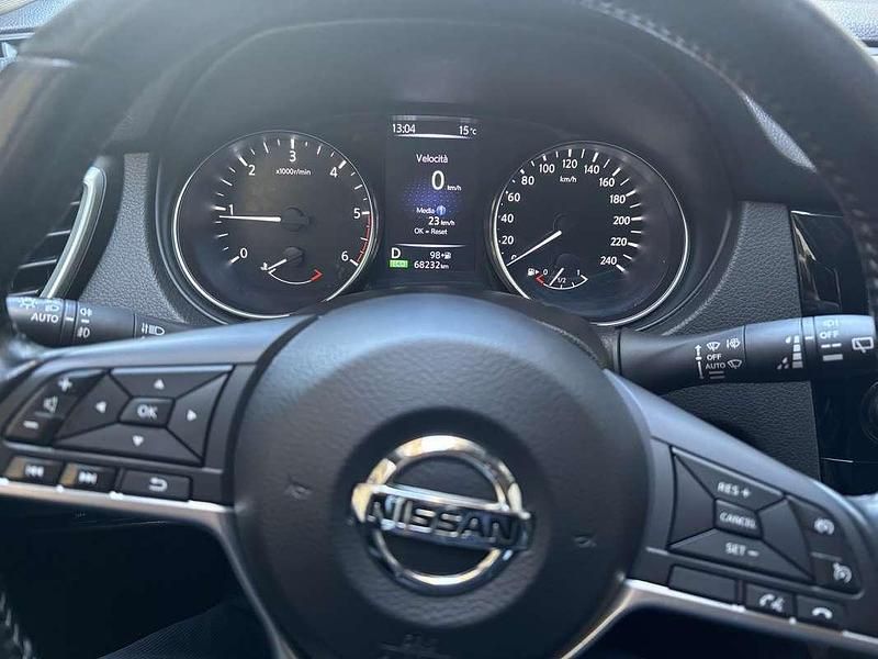 Usata Nissan Qashqai 131 CV (96 kW) 2018 Grigio SUV