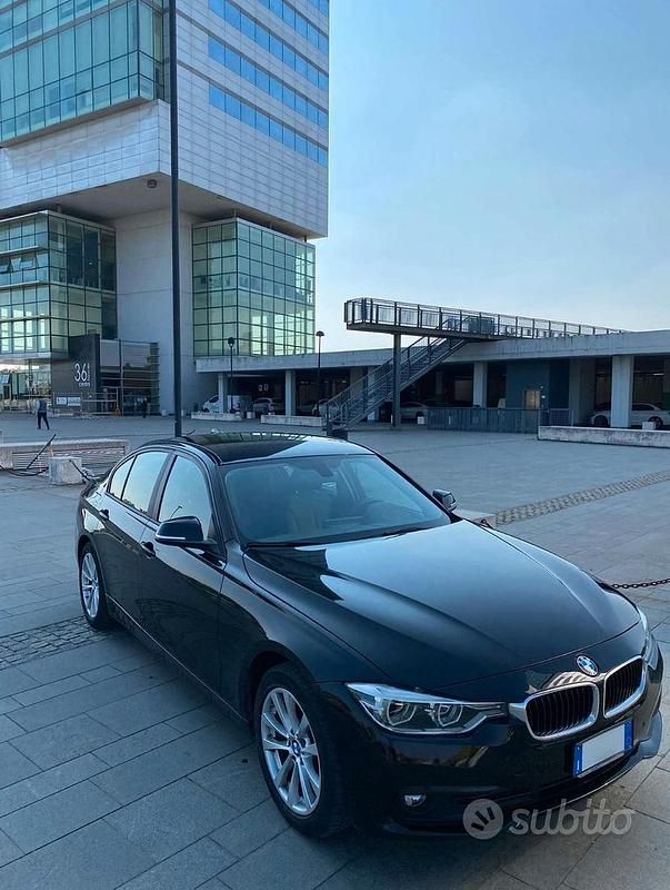 Usata 2018 BMW 320 Advantage Tre volumi | 17.800 € (Ottimo prezzo) - Immagine 1/4