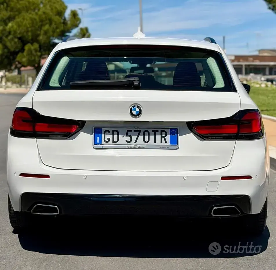 Usata BMW 520 Performance 190 CV (139 kW) 2020 Bianco Station wagon