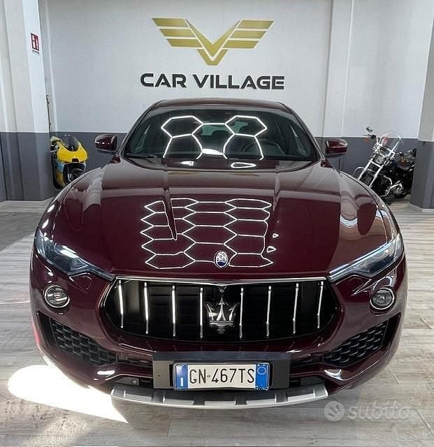 Usata Maserati Levante 275 CV (202 kW) 2018 Rosso SUV