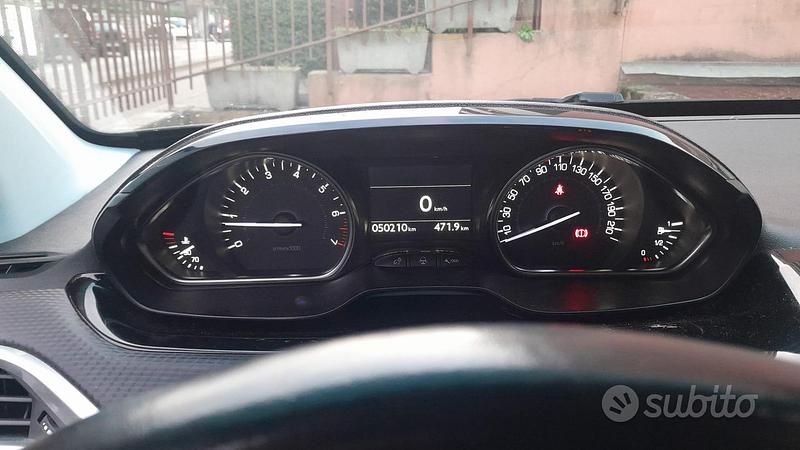 Usata Peugeot 2008 82 CV (60 kW) 2017 SUV