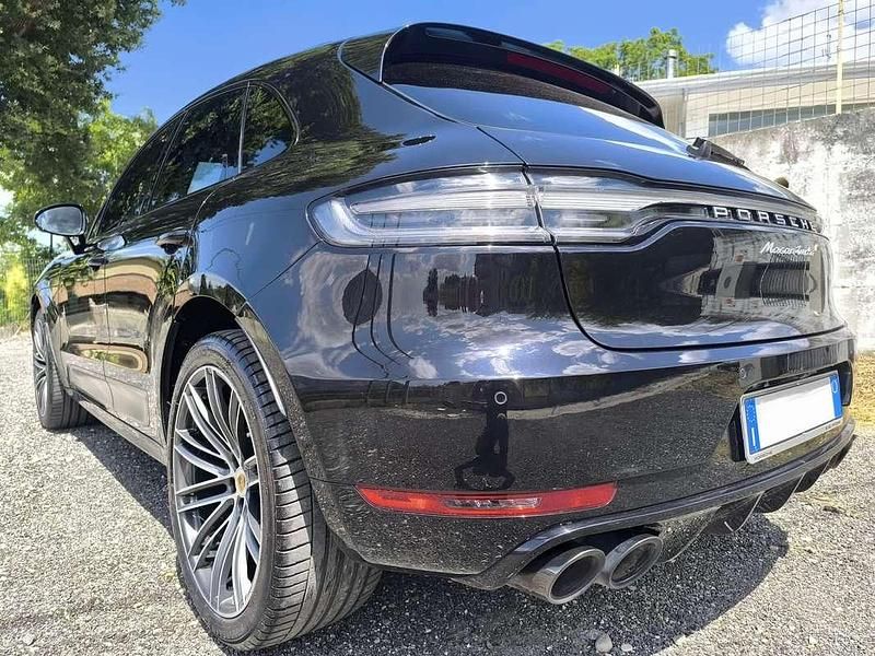 Usata Porsche Macan Turbo 441 CV (324 kW) 2020 Nero SUV