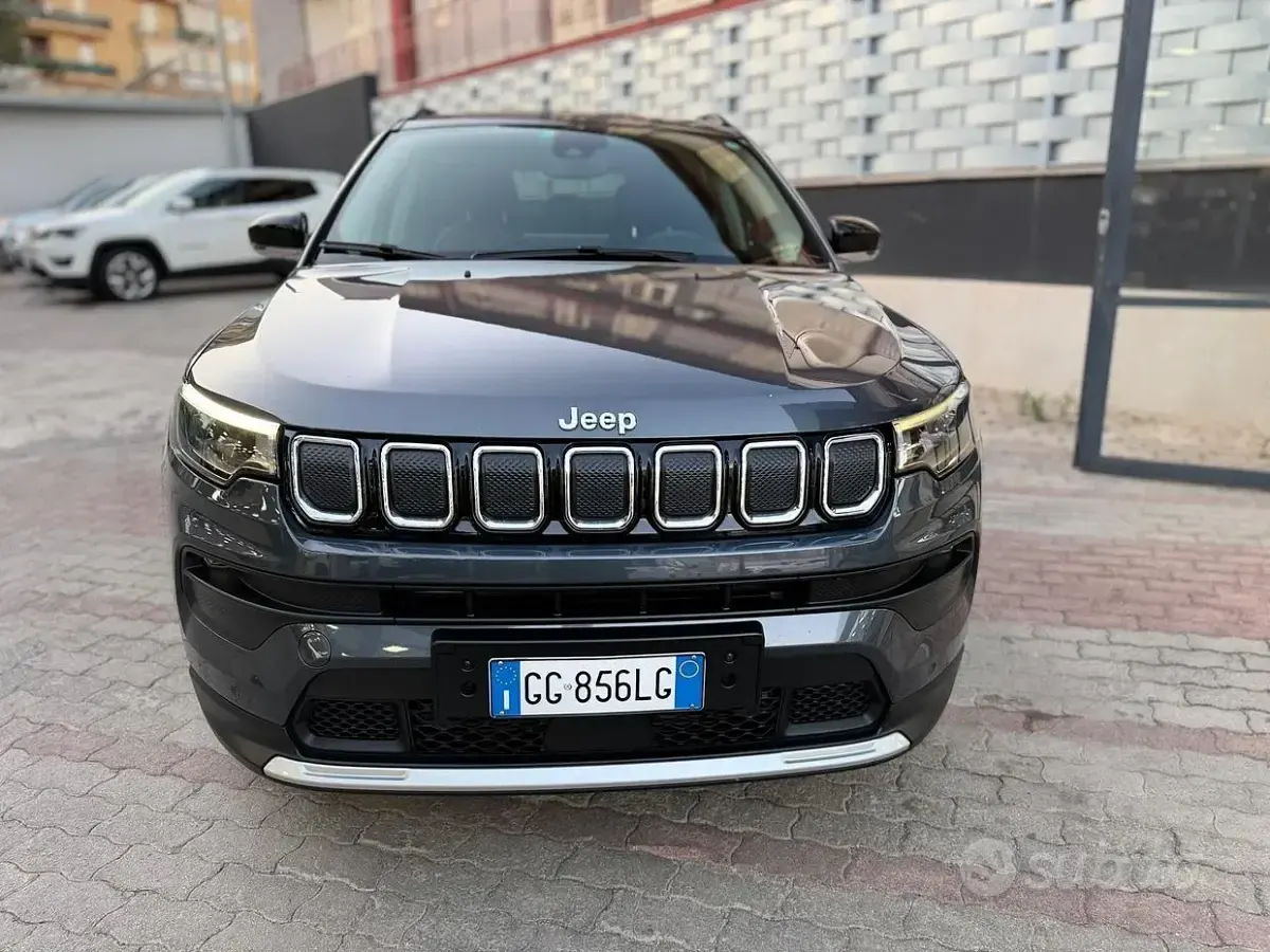 Usata Jeep Compass Limited 131 CV (96 kW) 2021 Grigio SUV