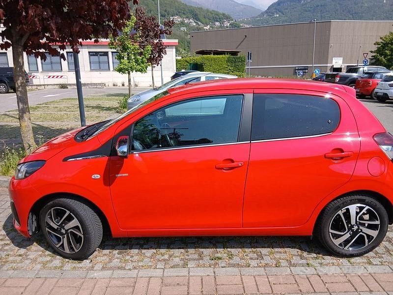 Usata Peugeot 108 Style 72 CV (52 kW) 2020 Rosso Berlina