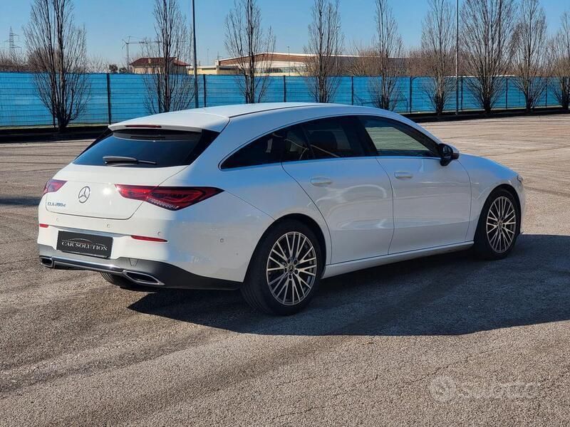 Usata Mercedes CLA200 Shooting Brake 150 CV (110 kW) 2022 Bianco Station wagon