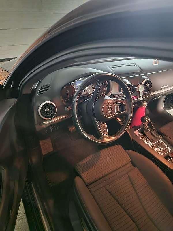 Usata Audi A3 Ambiente 116 CV (85 kW) 2018 Berlina