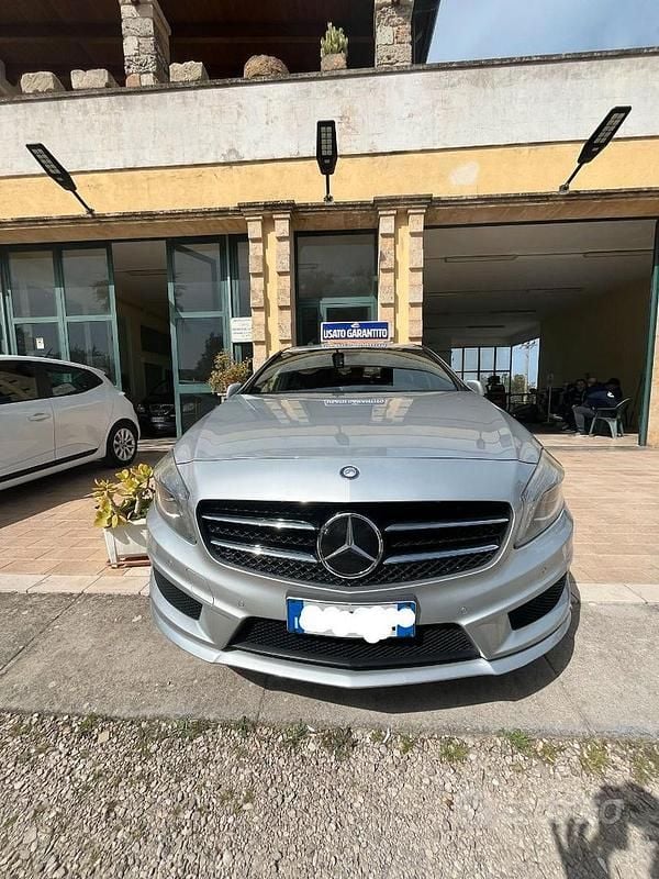 Usata Mercedes A200 Edition 140 CV (102 kW) 2014 Grigio Berlina