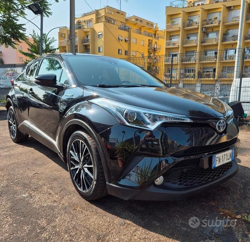 Nero Usata 2018 Toyota C-HR Team SUV | 13.900 € (Ottimo prezzo) - Immagine 1/2