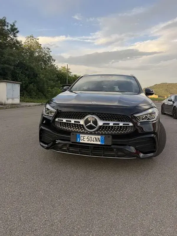 Usata Mercedes GLA200 150 CV (110 kW) 2021 SUV