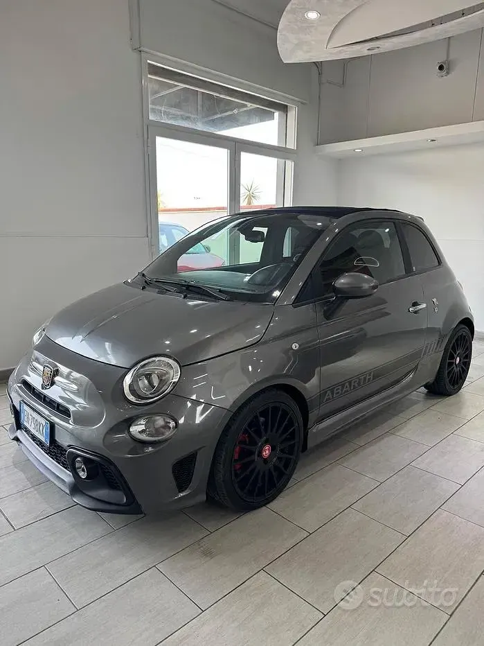 Usata Abarth 500C 140 CV (102 kW) 2011 Grigio Cabrio