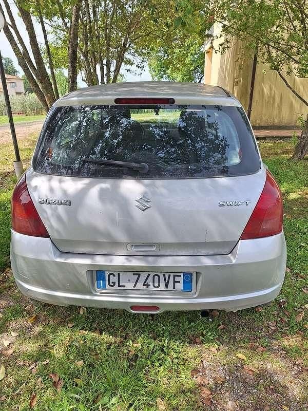 Usata Suzuki Swift GL 91 CV (66 kW) 2006 Berlina