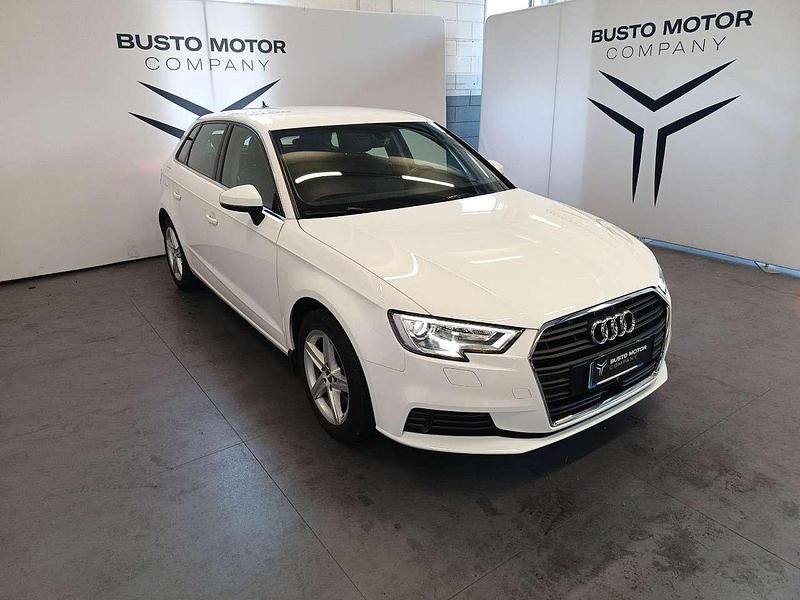 Usata Audi A3 Sportback Admired 150 CV (110 kW) 2019 Bianco Utilitaria