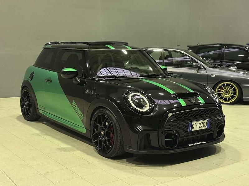 Usata Mini John Cooper Works 231 CV (169 kW) 2024 Nero Utilitaria