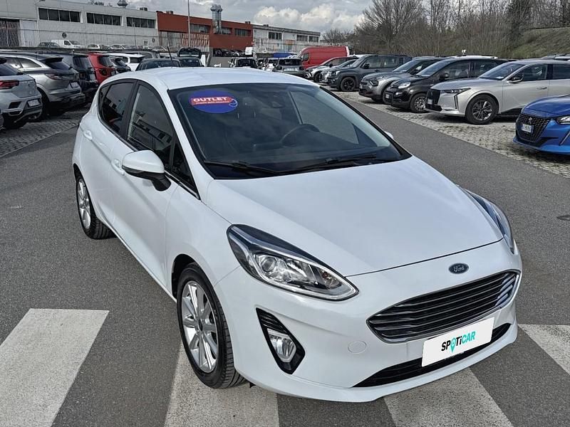 Usata Ford Fiesta Titanium 86 CV (63 kW) 2018 Bianco Utilitaria