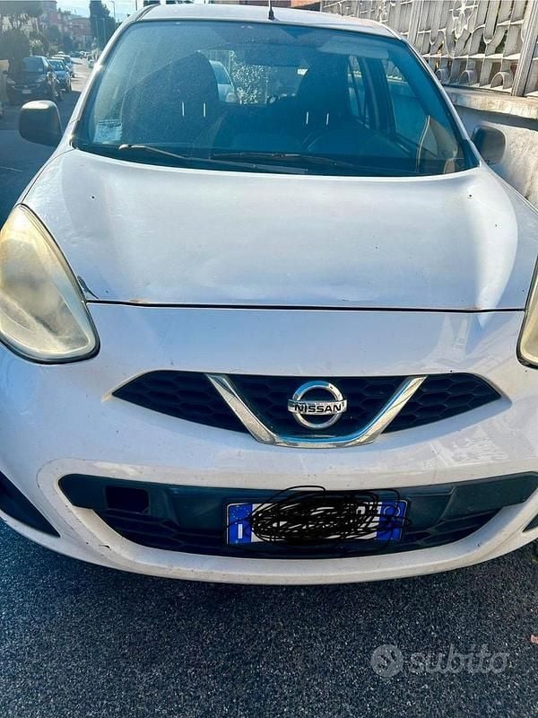 Usata Nissan Micra 80 CV (58 kW) 2014 Bianco Utilitaria