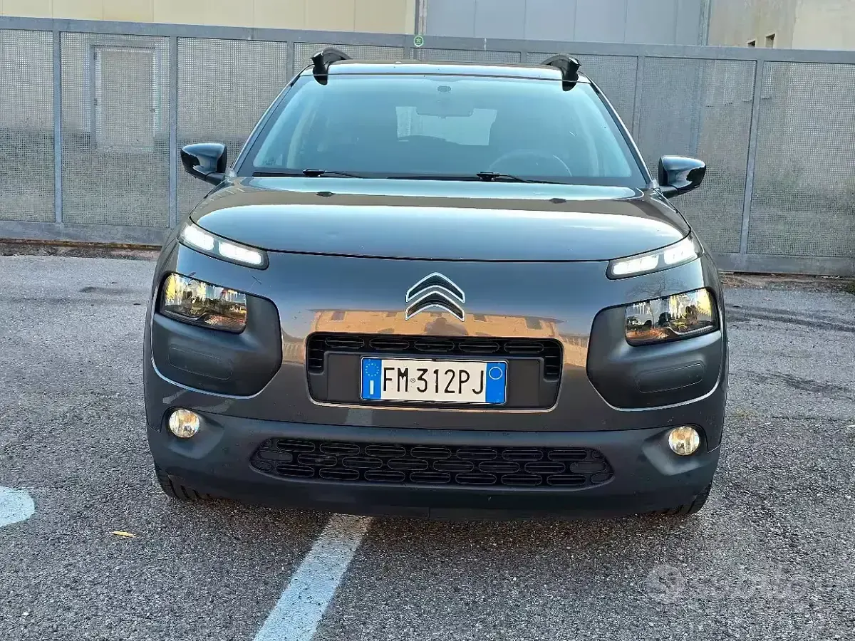 Usata Citroën C4 Cactus 99 CV (72 kW) 2017 Grigio Utilitaria