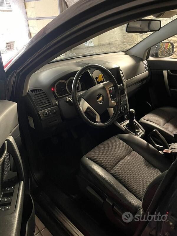 Usata Chevrolet Captiva 180 CV (132 kW) 2007 Nero SUV