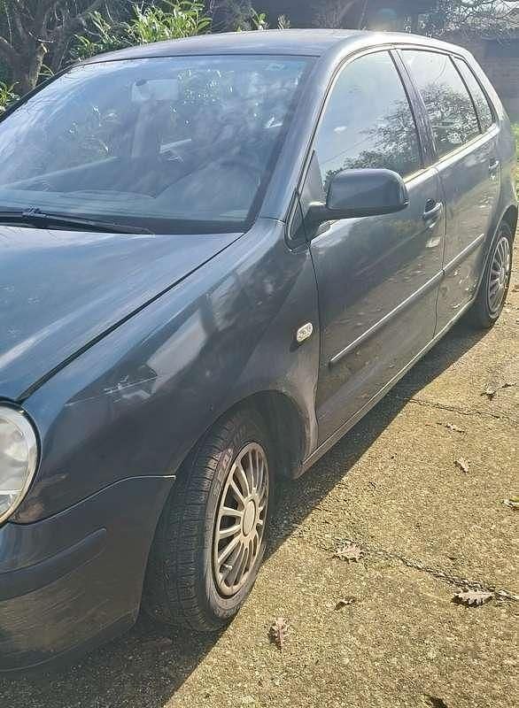 Usata VW Polo Trendline 75 CV (55 kW) 2003 Nero Berlina