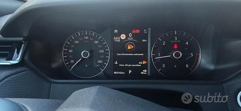 Używany Land Rover Range Rover Velar R-Dynamic 180 KM (132 kW) 2020 Czarny SUV