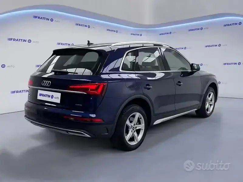 Usata Audi Q5 Advanced 299 CV (219 kW) 2021 Blu SUV