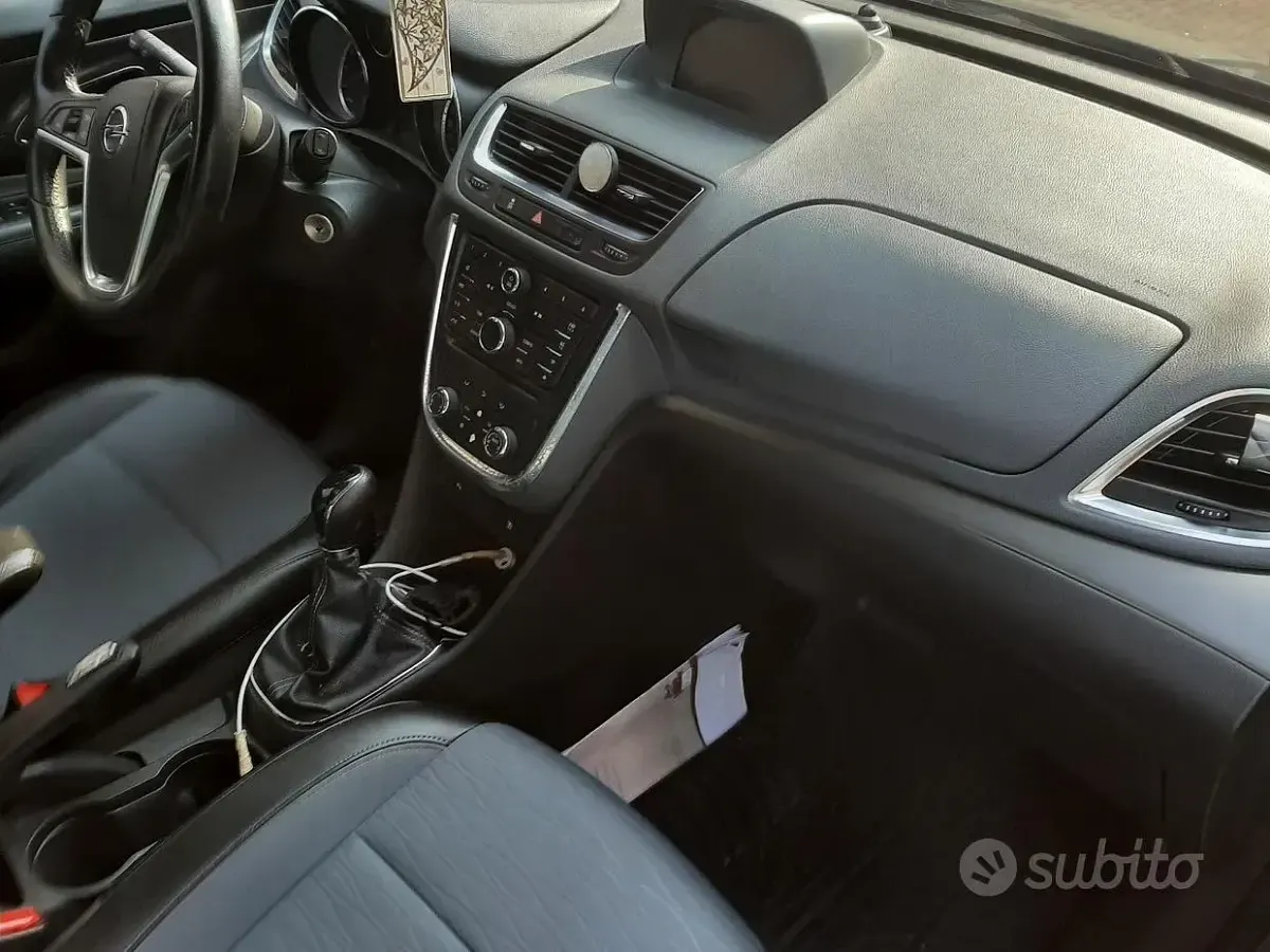 Usata Opel Mokka 140 CV (102 kW) 2016 Grigio SUV