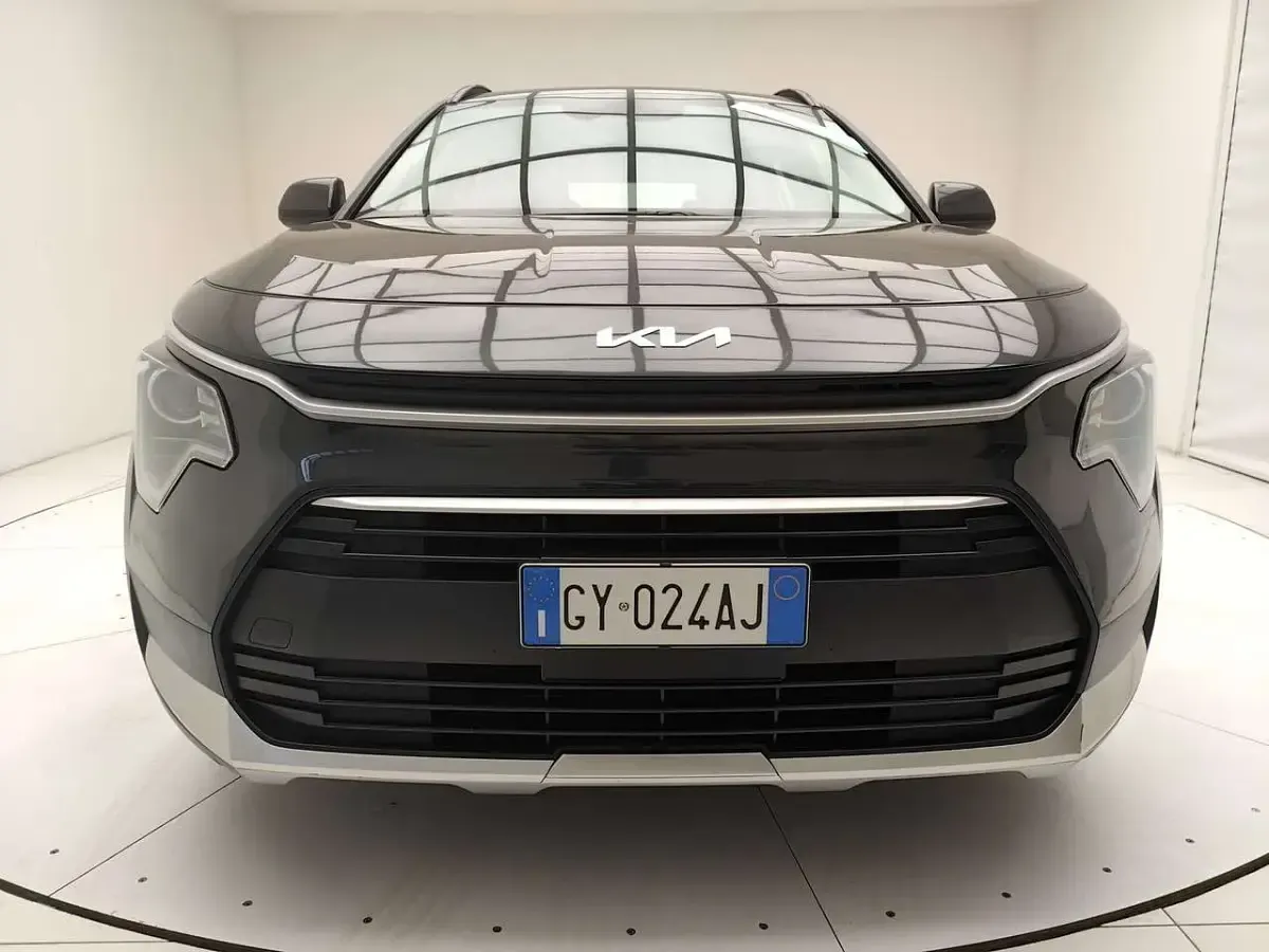 Usata Kia Niro 129 CV (94 kW) 2025 Grigio SUV