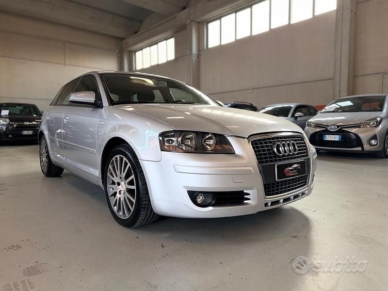 Usata Audi A3 Ambiente 140 CV (102 kW) 2006 Grigio Utilitaria