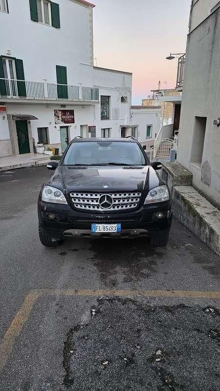 Usata Mercedes ML320 Chrome 224 CV (164 kW) 2006 SUV