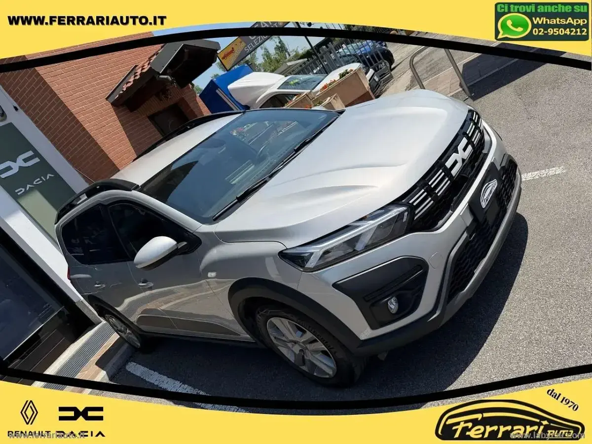 Usata Dacia Jogger 101 CV (74 kW) 2023 Grigio Monovolume