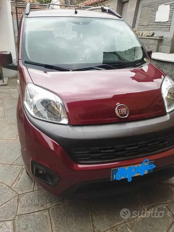 Usata Fiat Qubo Lounge 95 CV (69 kW) 2017 Marrone Monovolume