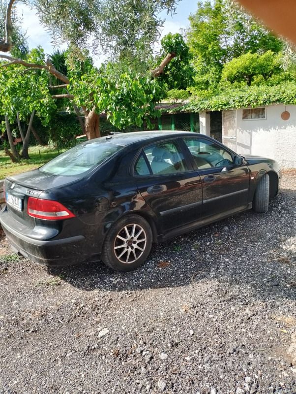 Usata Saab 9-3 125 CV (91 kW) 2004 Nero Berlina