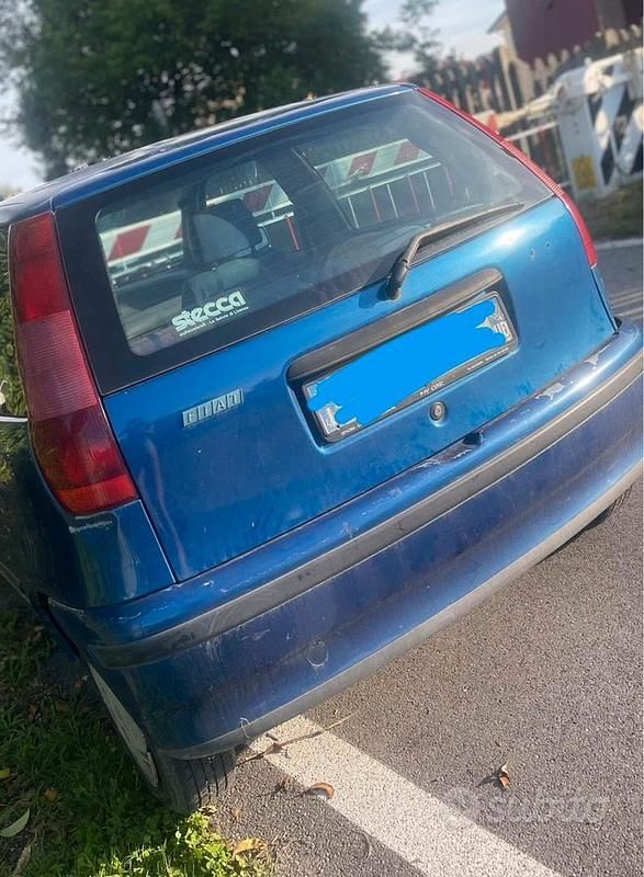 Usata Fiat Punto 1998 Blu