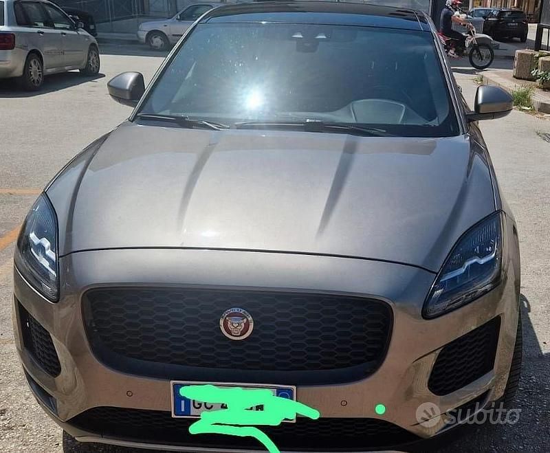 Marrone Usata 2020 Jaguar E-Pace SUV | 23.000 € (Cara) - Immagine 1/4