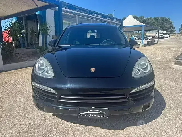 Usata Porsche Cayenne 245 CV (180 kW) 2012 Nero SUV