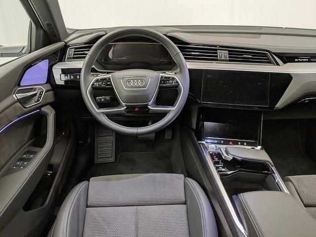 Usata Audi e-tron Ambiente 300 kW (408 CV) 2020 Bianco ghiacciaio metallizzato SUV