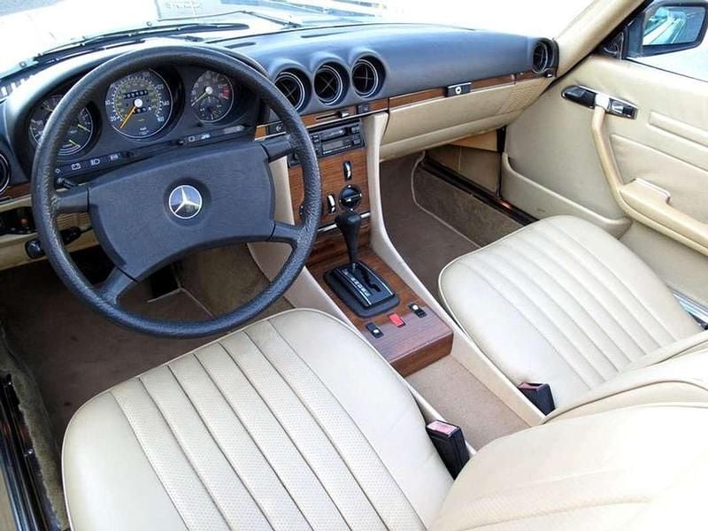 Usata Mercedes SL380 218 CV (160 kW) 1982 Blu/azzurro Cabrio