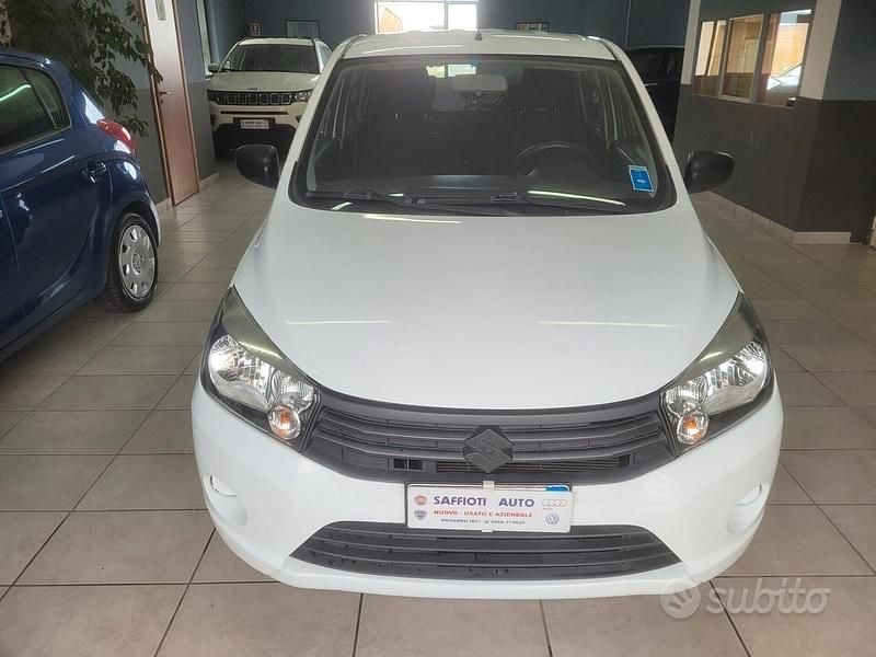 Usata Suzuki Celerio Style 68 CV (50 kW) 2017 Bianco Utilitaria