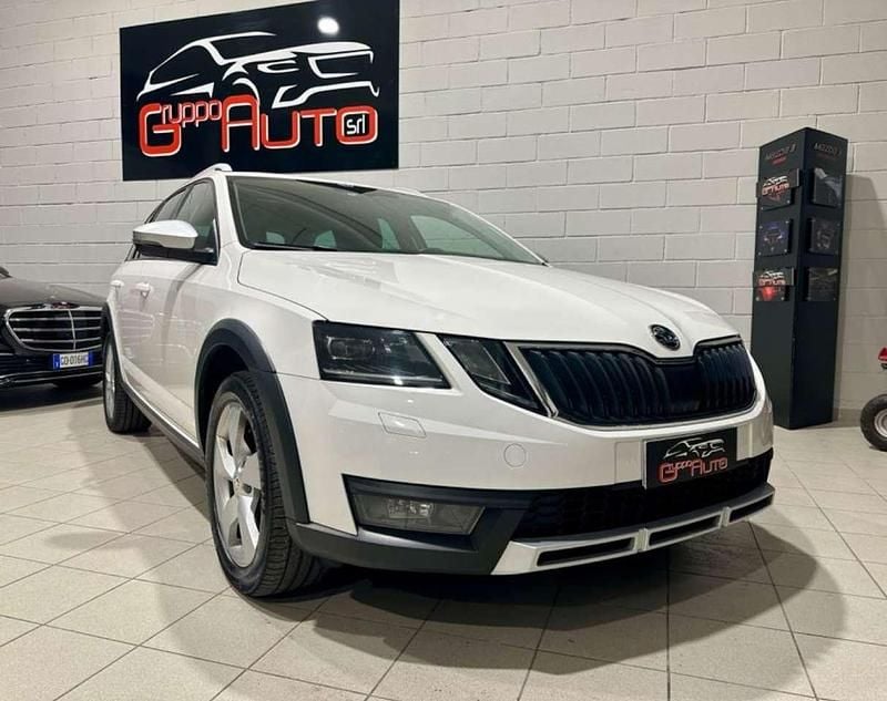 Usata Skoda Octavia 184 CV (135 kW) 2018 Bianco Station wagon