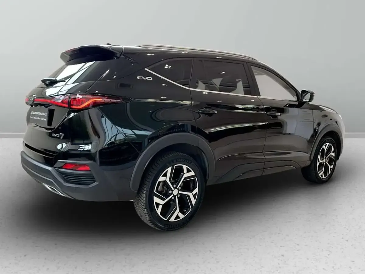 Usata EVO Evo 7 174 CV (127 kW) 2024 Nero SUV