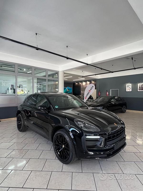 Usata Porsche Macan 265 CV (194 kW) 2023 Nero SUV