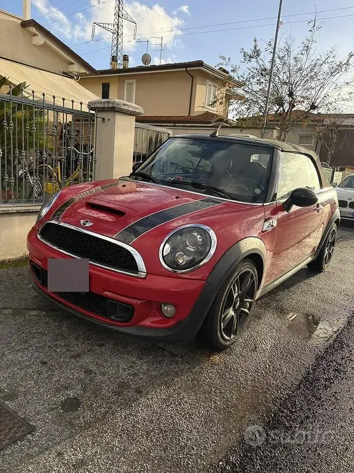 Usata Mini Cooper S Cabriolet 184 CV (135 kW) 2012 Rosso Cabrio
