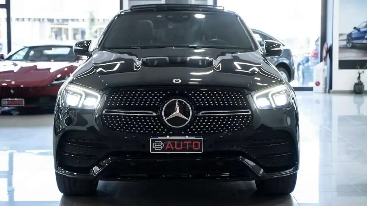 Usata Mercedes GLE400 Premium Plus 330 CV (242 kW) 2021 Nero metallizzato SUV