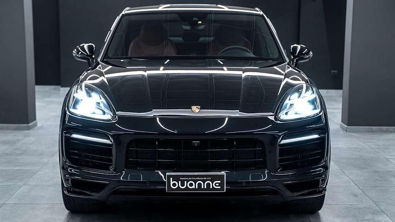 Usata Porsche Cayenne Chrono 340 CV (250 kW) 2022 Nero jet metal perlato SUV
