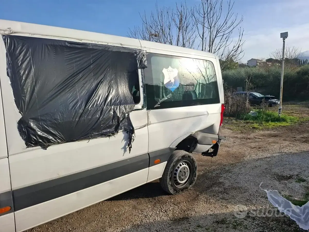 Usata VW Crafter 136 CV (100 kW) 2014 Nero Furgone
