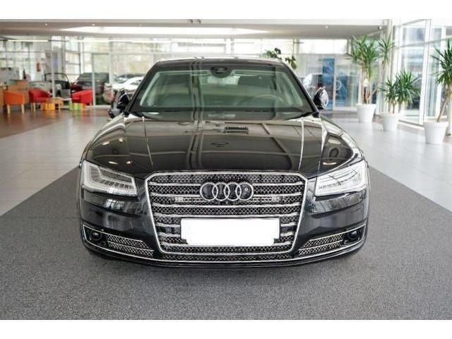 Nero(met.) Usata 2017 Audi A8L Tre volumi | 177.000 € - Immagine 1/4
