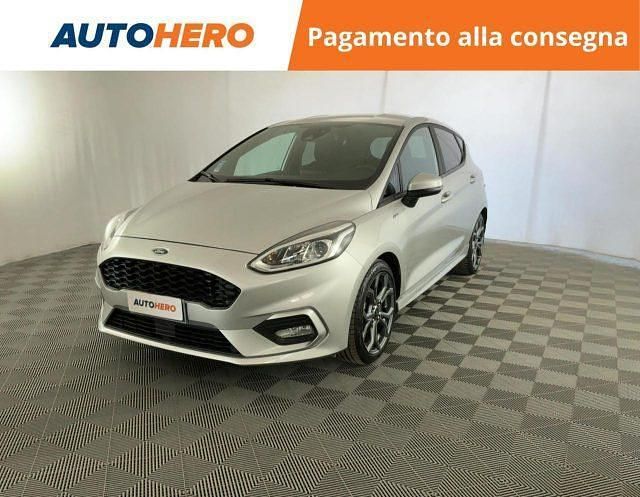 Grigio Usata 2020 Ford Fiesta ST-Line Tre volumi | 12.899 € (Buon prezzo) - Immagine 1/2