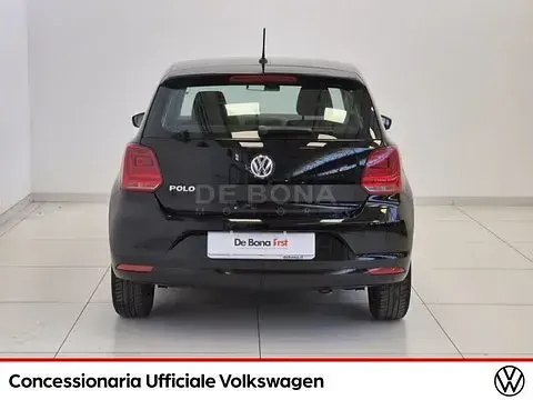 Usata VW Polo Trendline 60 CV (44 kW) 2015 Nero Utilitaria