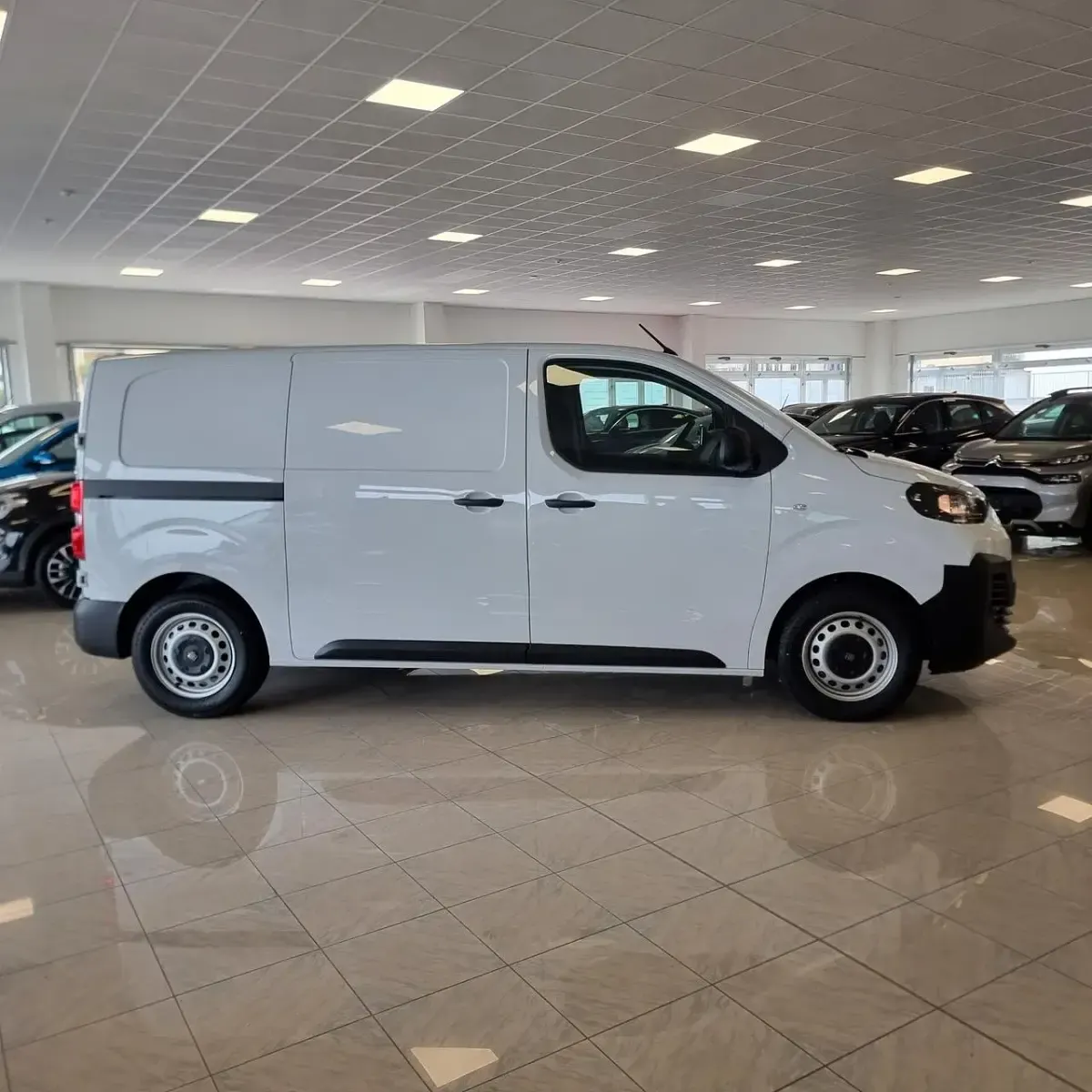 Nuova Fiat Scudo 149 CV (109 kW) 2026 Bianco Furgone